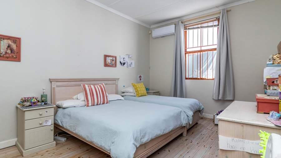 4 Bedroom Property for Sale in Kleinmond Western Cape